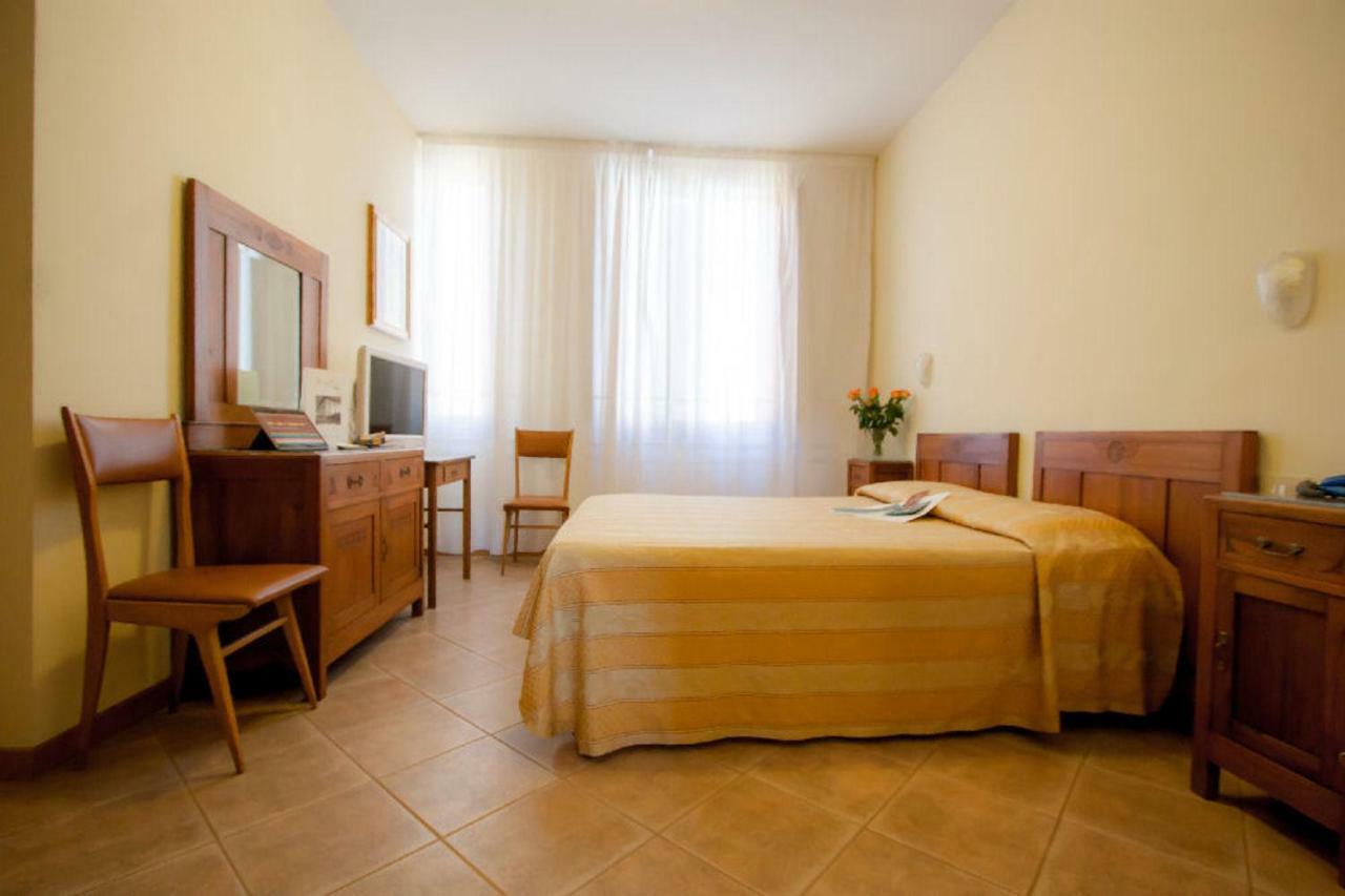 Hotel Savoia E Campana Montecatini Terme Exterior photo